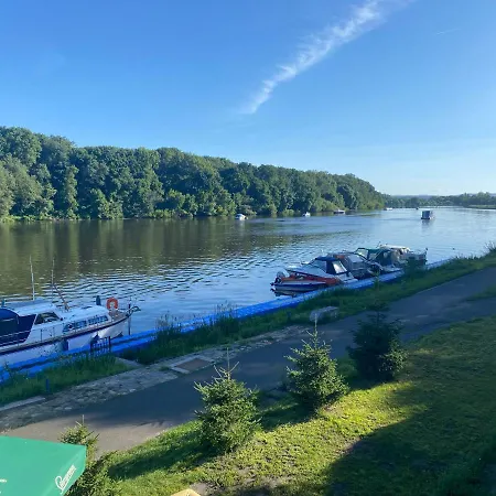Zouw Hausboat Zakotven -pouze