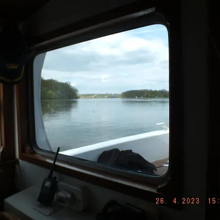 Bådhotel Zouw Hausboat Zakotven -pouze *