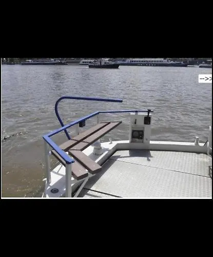Zouw Hausboat Zakotven -pouze Ubytovaní Botel Roudnice nad Labem