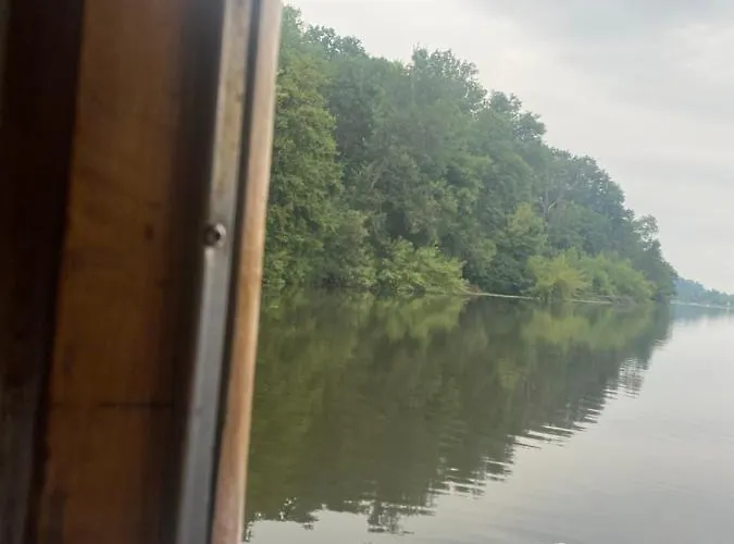 Zouw Hausboat Zakotven -pouze Ubytovaní * Roudnice nad Labem