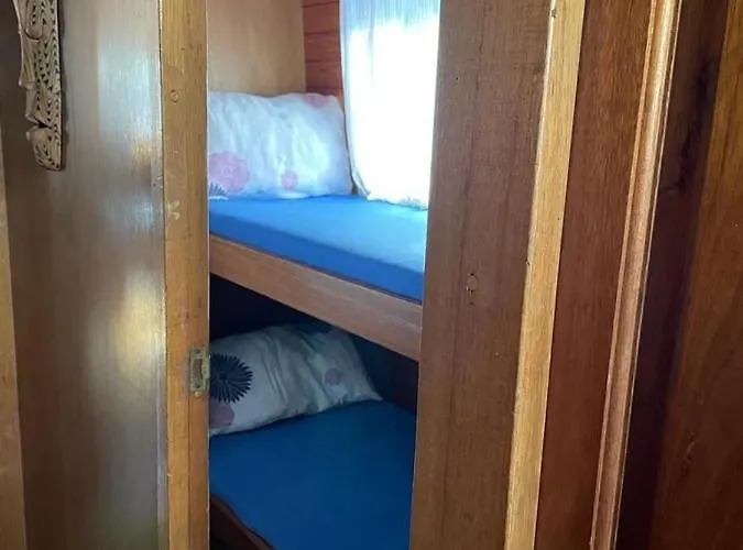 Zouw Hausboat Zakotven -pouze Ubytovaní Roudnice nad Labem