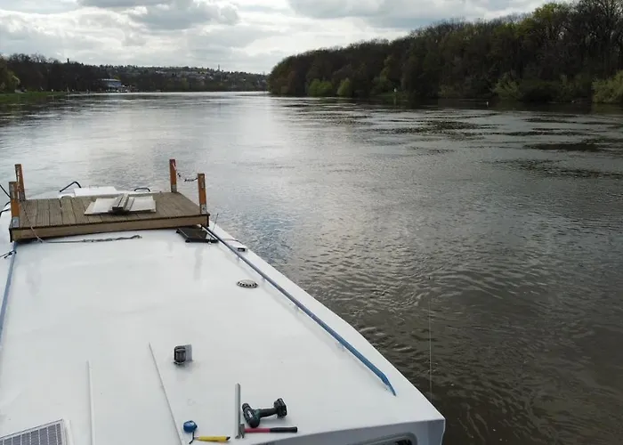 Botel Zouw Hausboat Zakotven -pouze Ubytovaní