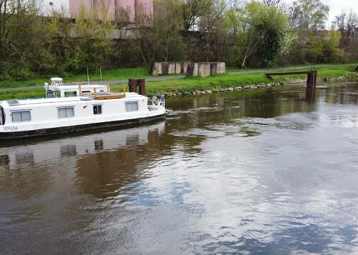 Zouw Hausboat Zakotven -pouze Ubytovaní Roudnice nad Labem